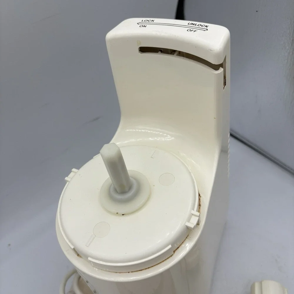 Vintage Sunbeam Food Processor Oskar 14081‎ Chop Shred France w Accessories